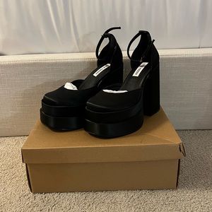 Steve Madden Charlize Heels